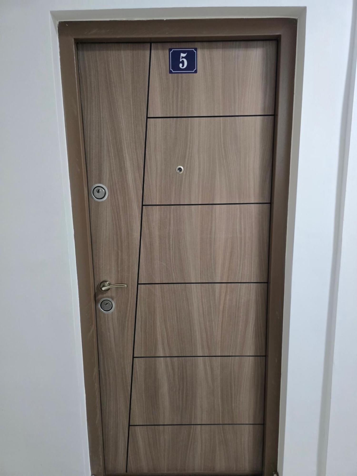 Apartman Tolosi Подгорица Екстериор снимка